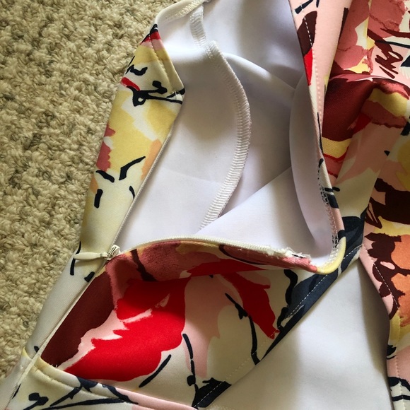 Abercrombie & Fitch Floral Dress - Picture 4 of 6